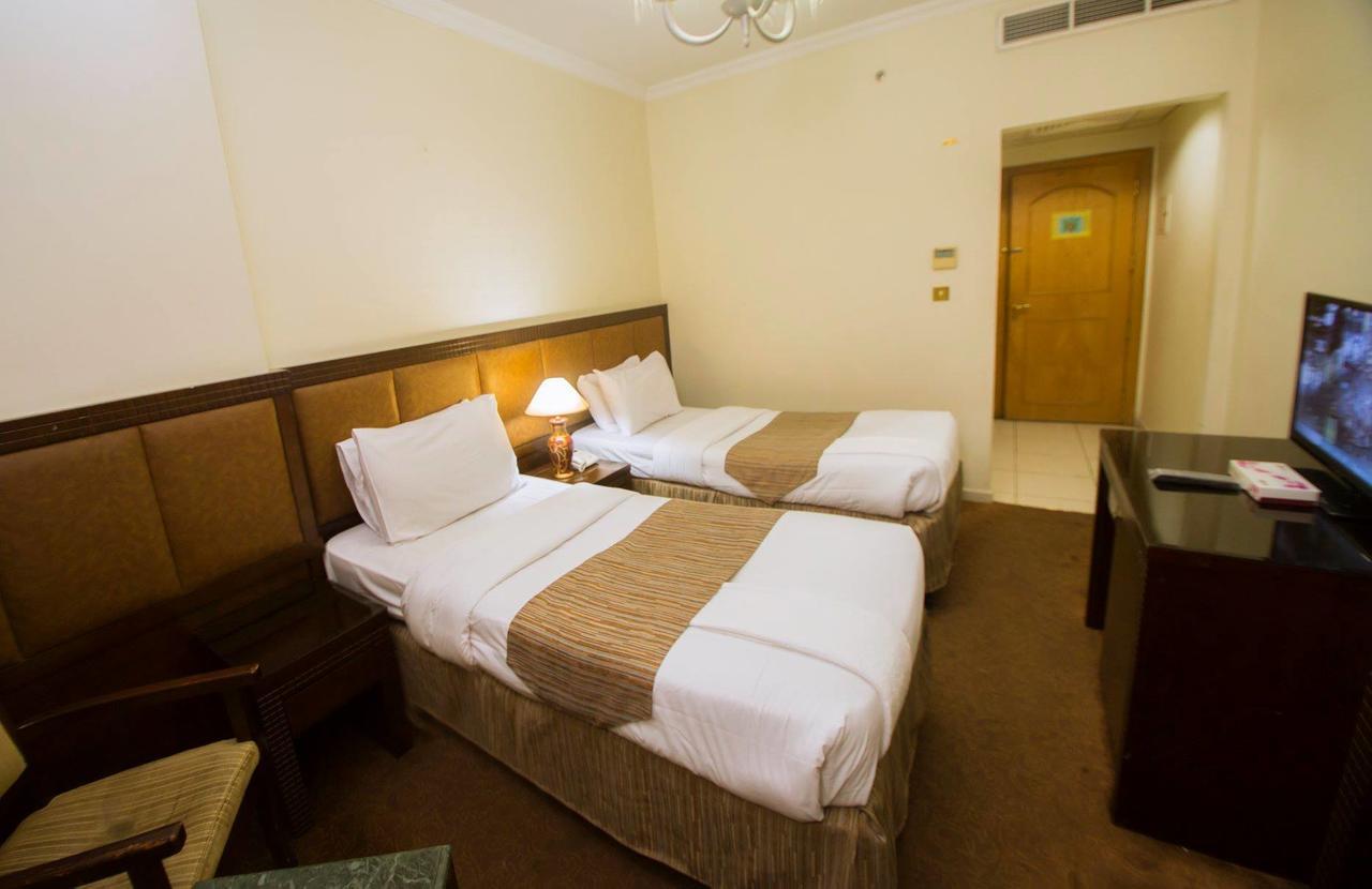Anwar Al Zahraa Hotel Medina Esterno foto