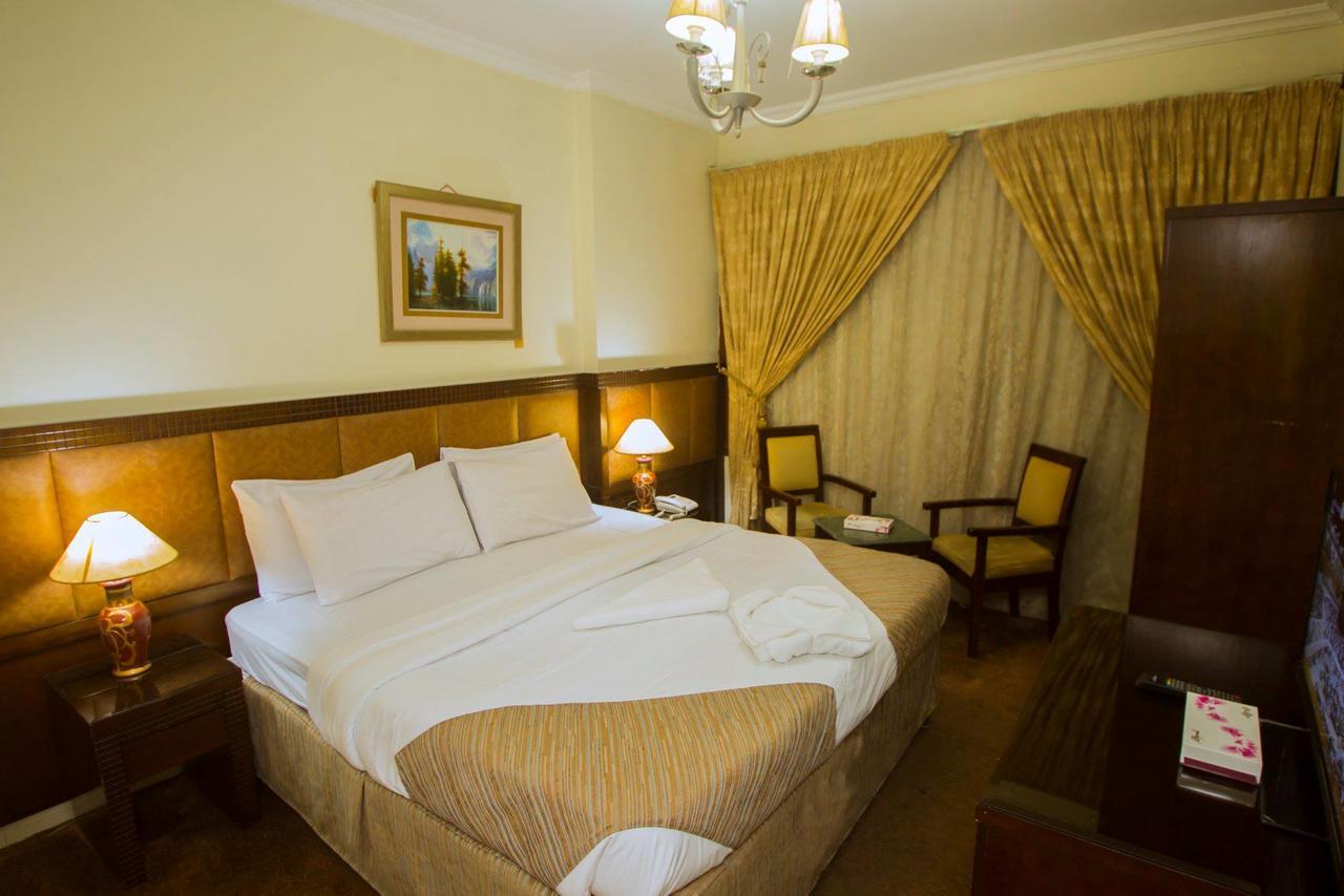 Anwar Al Zahraa Hotel Medina Esterno foto